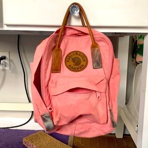 Mini kanken bag